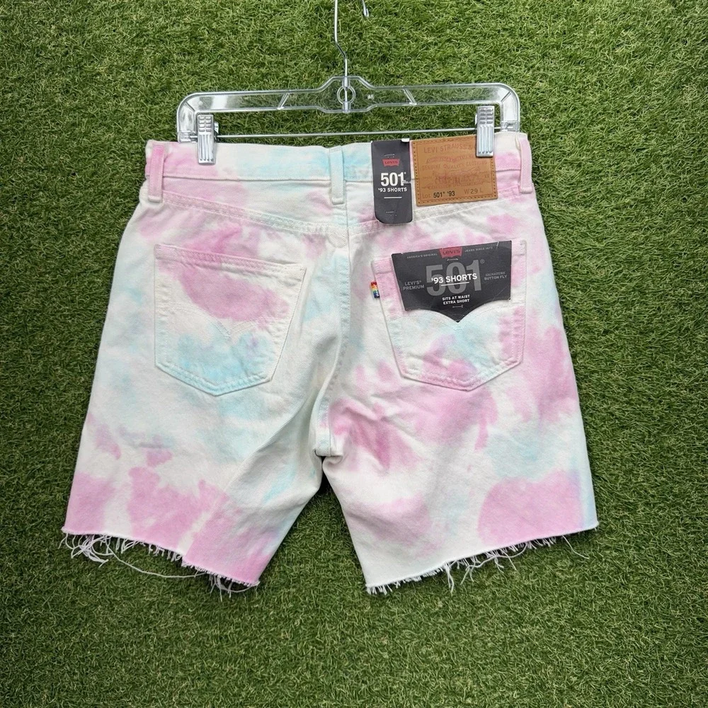 Levis 501 '93 Pride Tie Dye Shorts Mens 29 Buttonfly Frayed Hem MSRP $69.50 NWT
